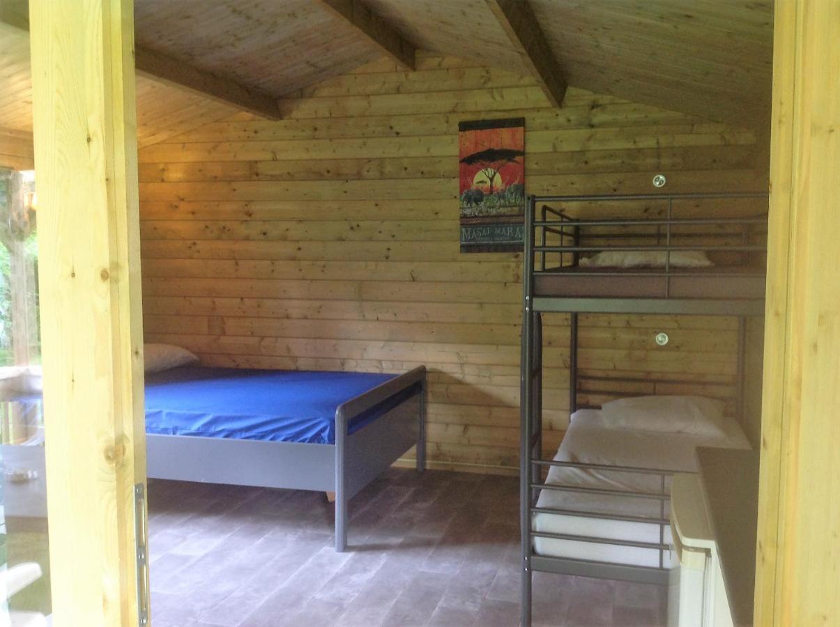 Camping Het Bosbad Emmeloord Ngoại thất bức ảnh